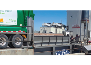 The Twister can receive OFMSW without prior shredding or sorting