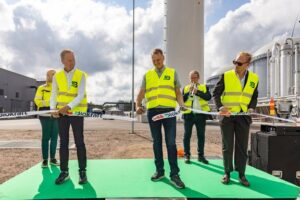 From the left: Allan Widman, Regional Governor Kalmar County, Lars-Olof Andersson, Chairman Mönsterås Biogas, and Miika Johansson, CEO St1 Biokraft