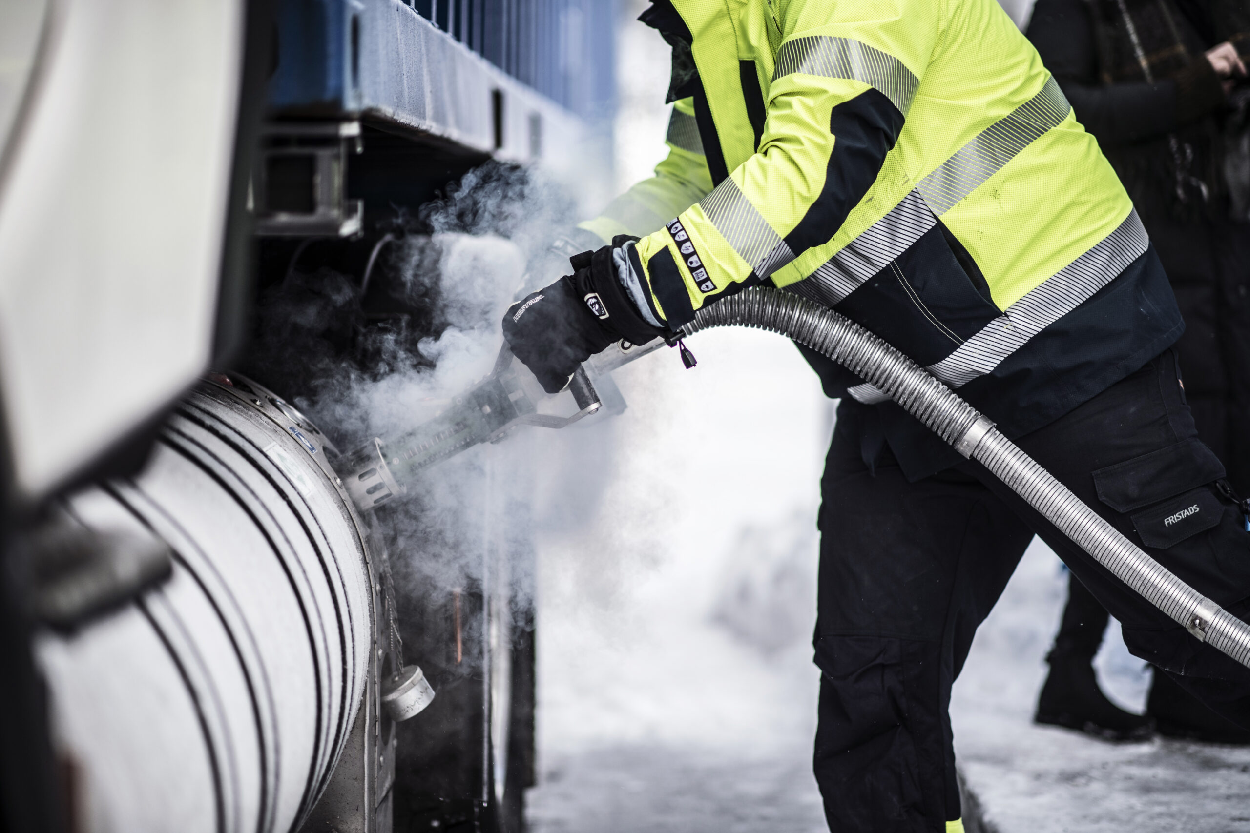 Gasum starts work on three new liquefied biogas filling stations in Finland